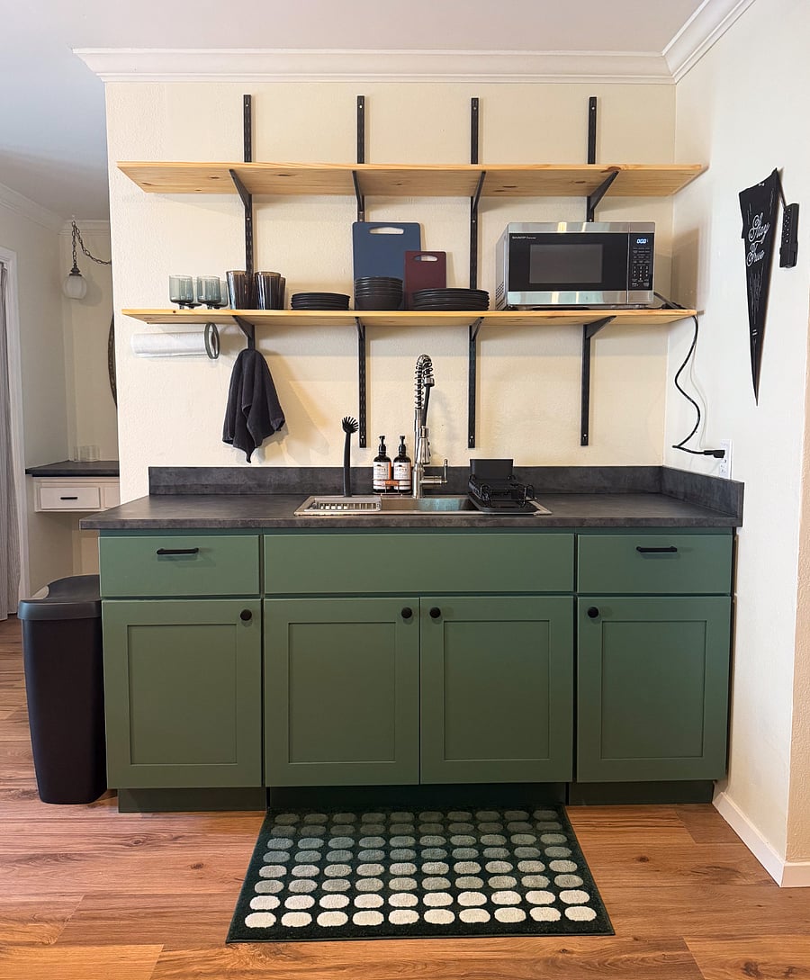 Kitchenette with large sink.