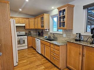 Furnished Finder property 869806_1 photo 6