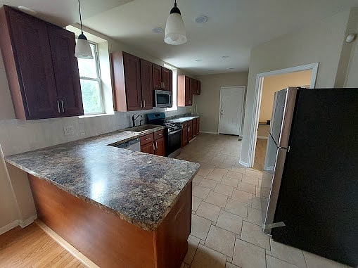 Furnished Finder property 869839_1 photo 7
