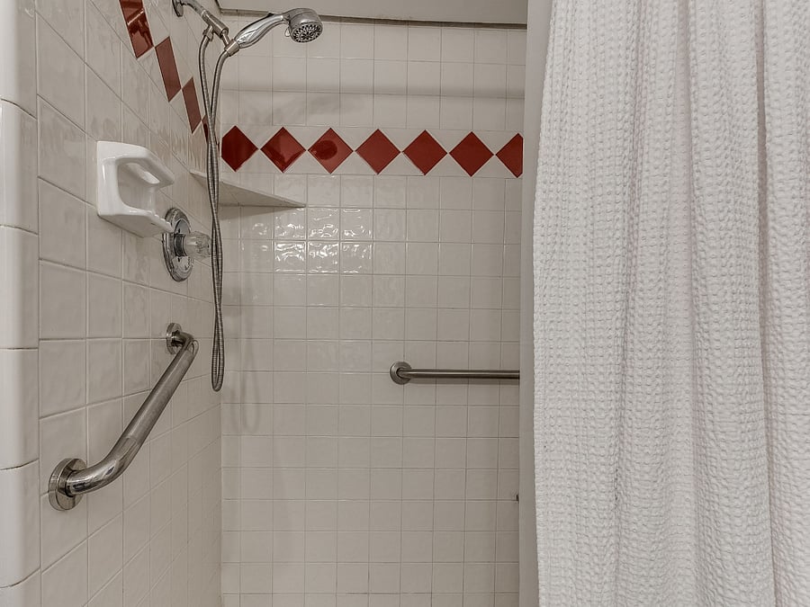 Taipei en suite bathroom walk in shower