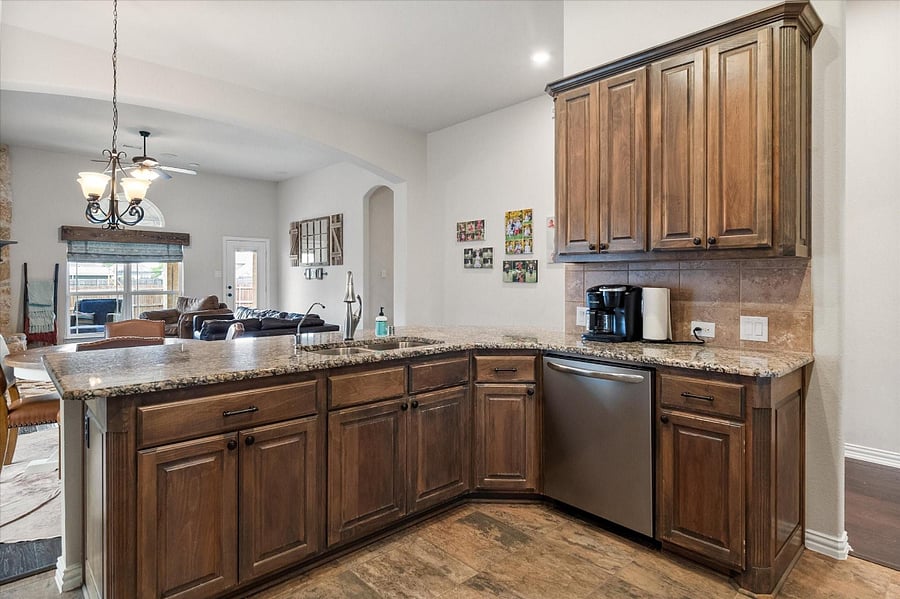 Furnished Finder property 869865_1 photo 16