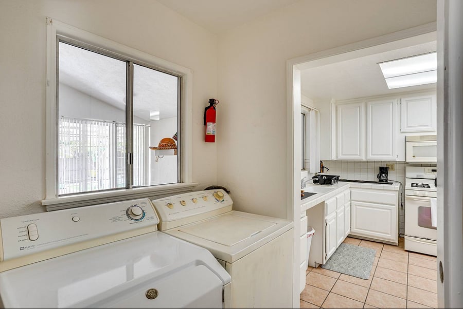Furnished Finder property 869870_1 photo 10