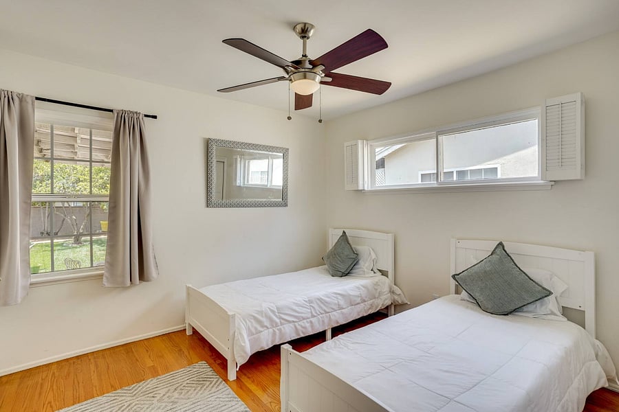 Furnished Finder property 869870_1 photo 12