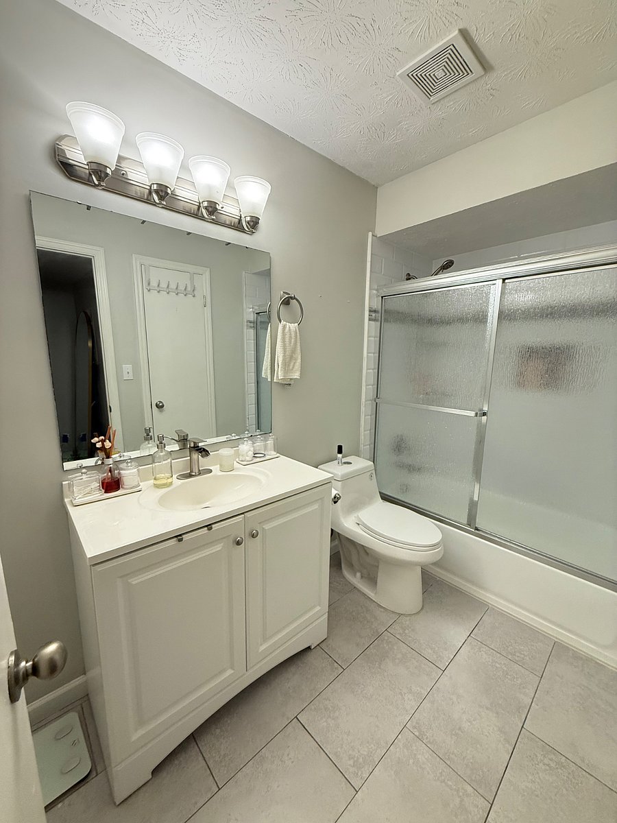 Furnished Finder property 869872_1 photo 3