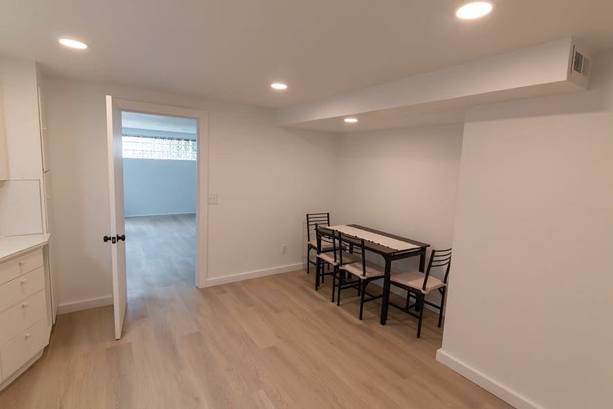 Dining area (in Kitchen)