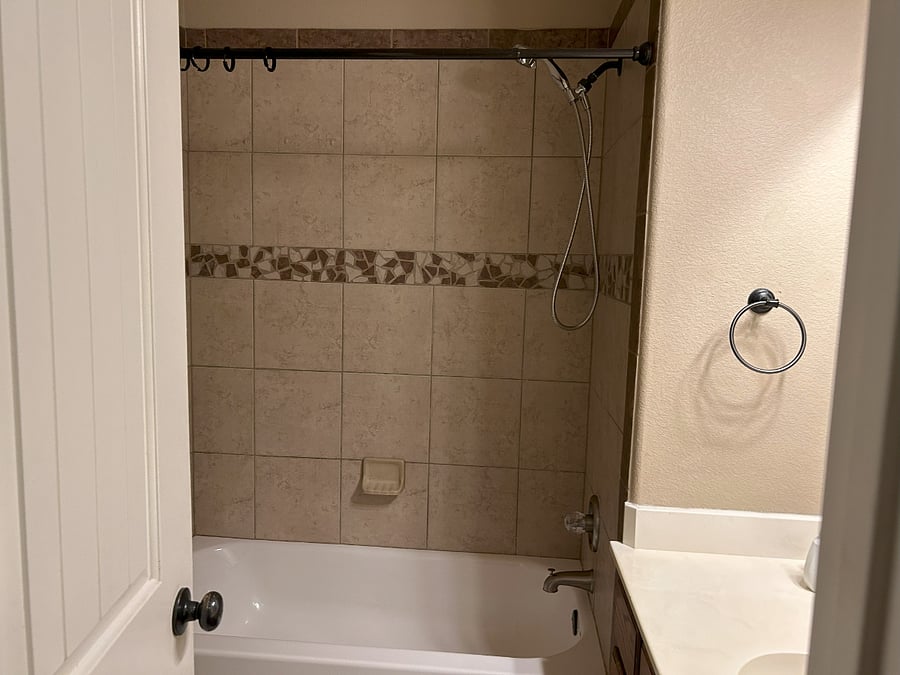 Furnished Finder property 869900_1 photo 30