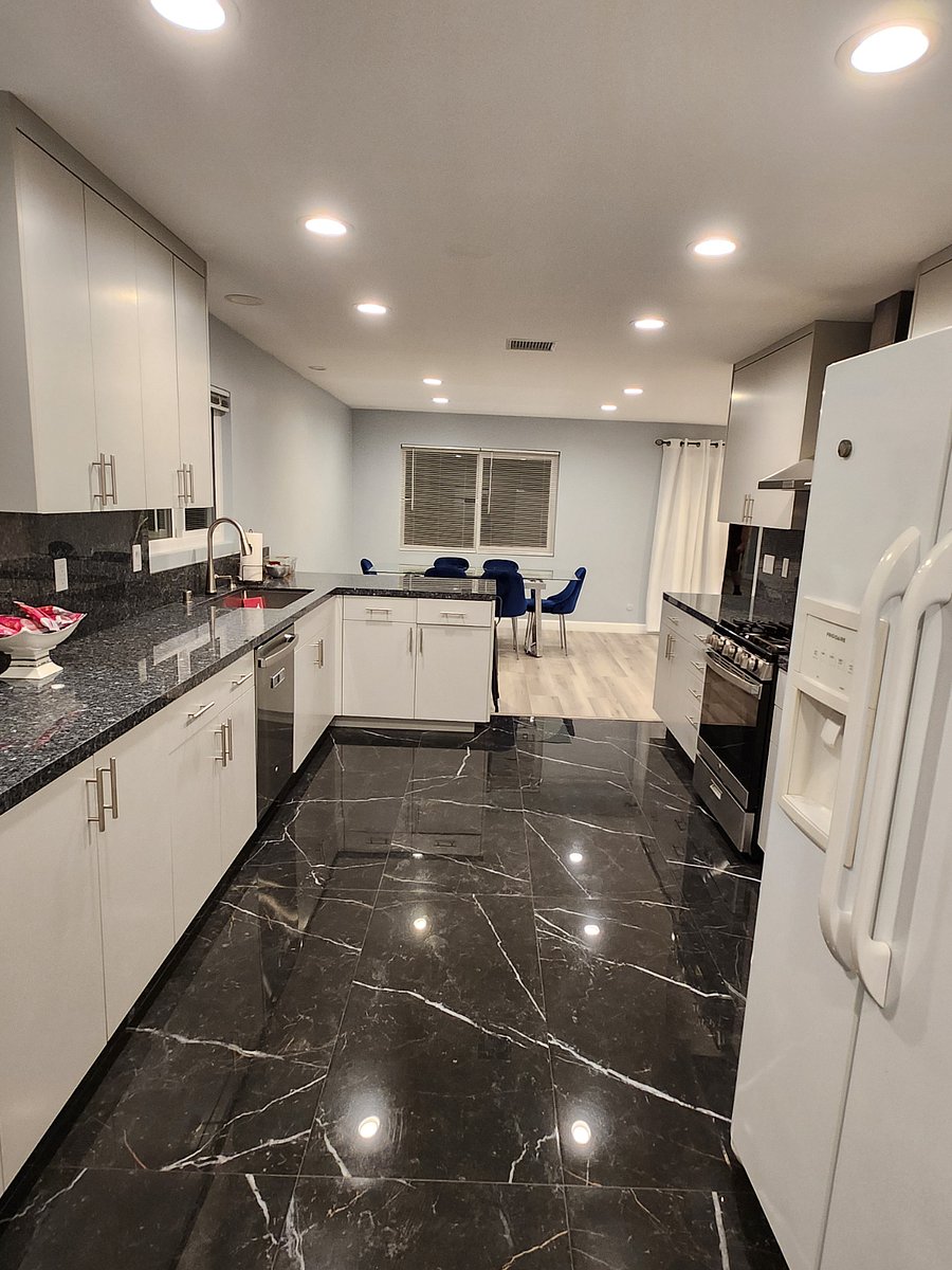 Furnished Finder property 869994_1 photo 11
