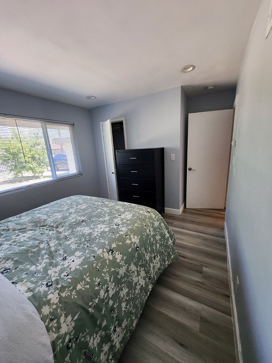 Furnished Finder property 869994_1 photo 22