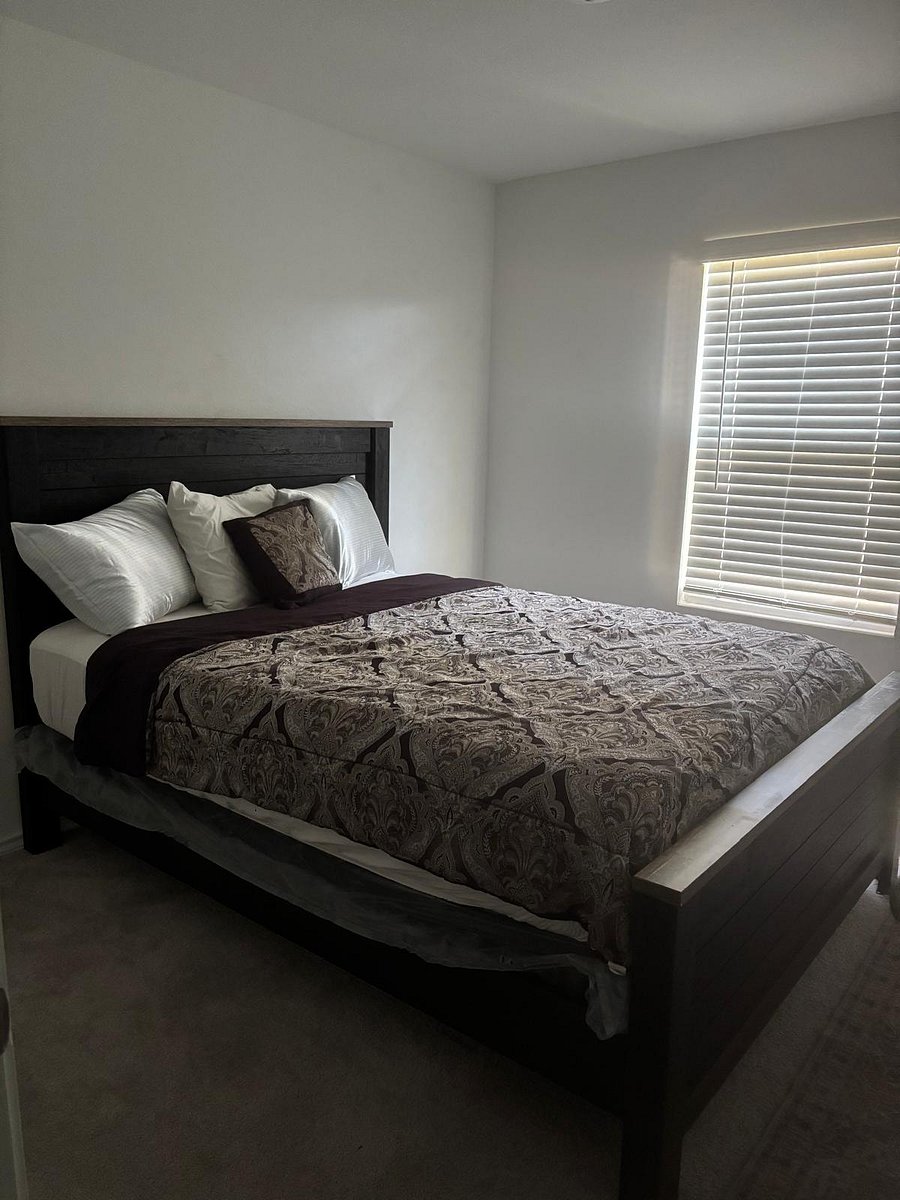 Furnished Finder property 870003_1 photo 8