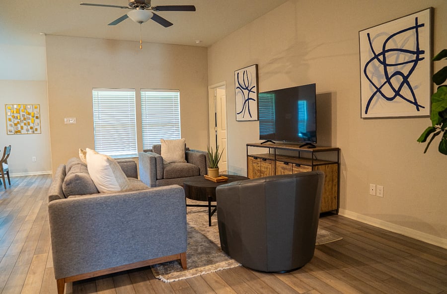 Furnished Finder property 870005_1 photo 3