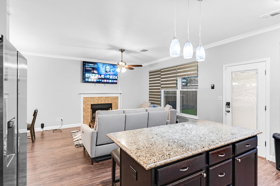 Furnished Finder property 870026_1 photo 17