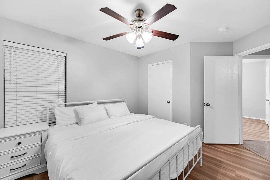 Furnished Finder property 870026_1 photo 27
