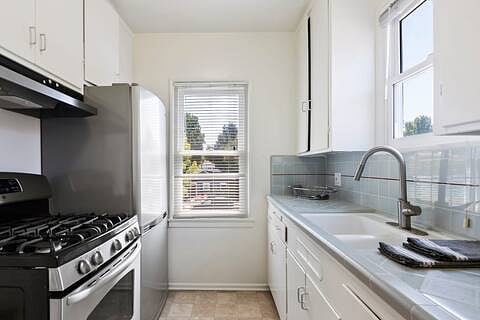 Furnished Finder property 870027_1 photo 10