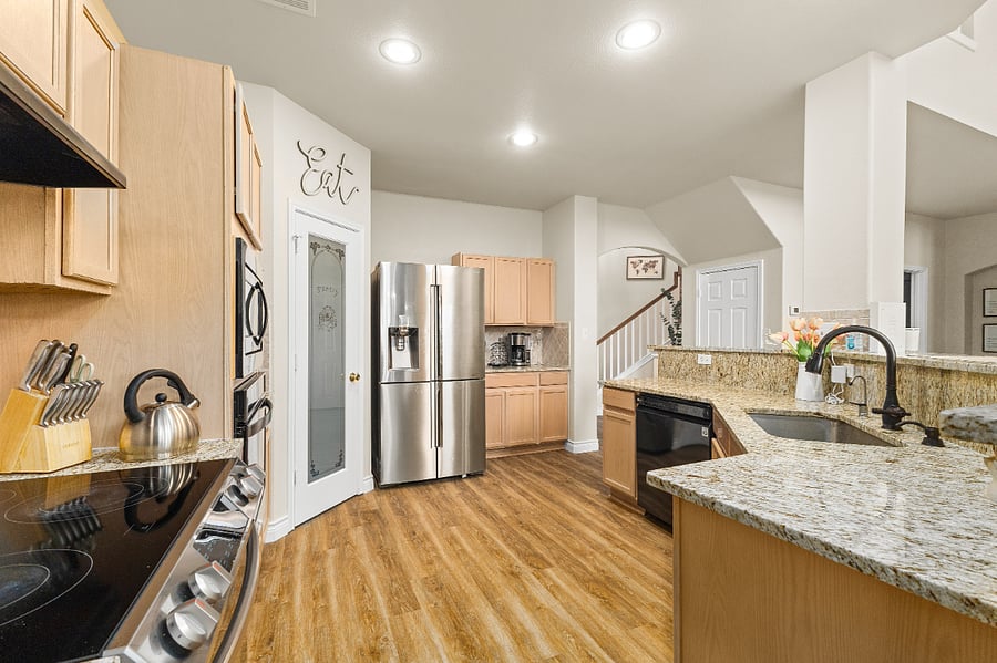 Furnished Finder property 870028_1 photo 12