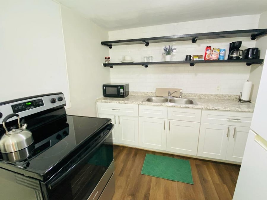 Furnished Finder property 870042_5 photo 6