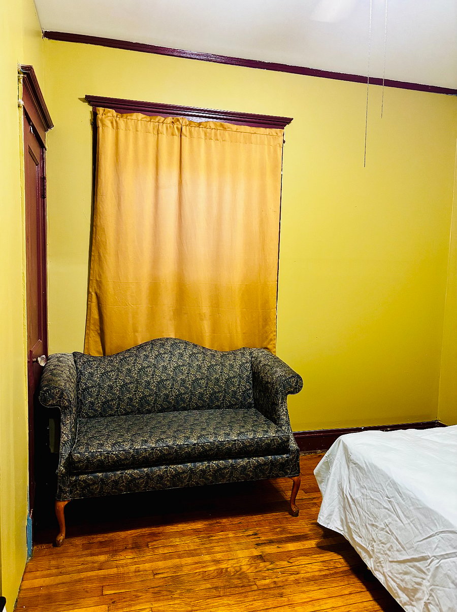 Lover Sofa in Guest Room