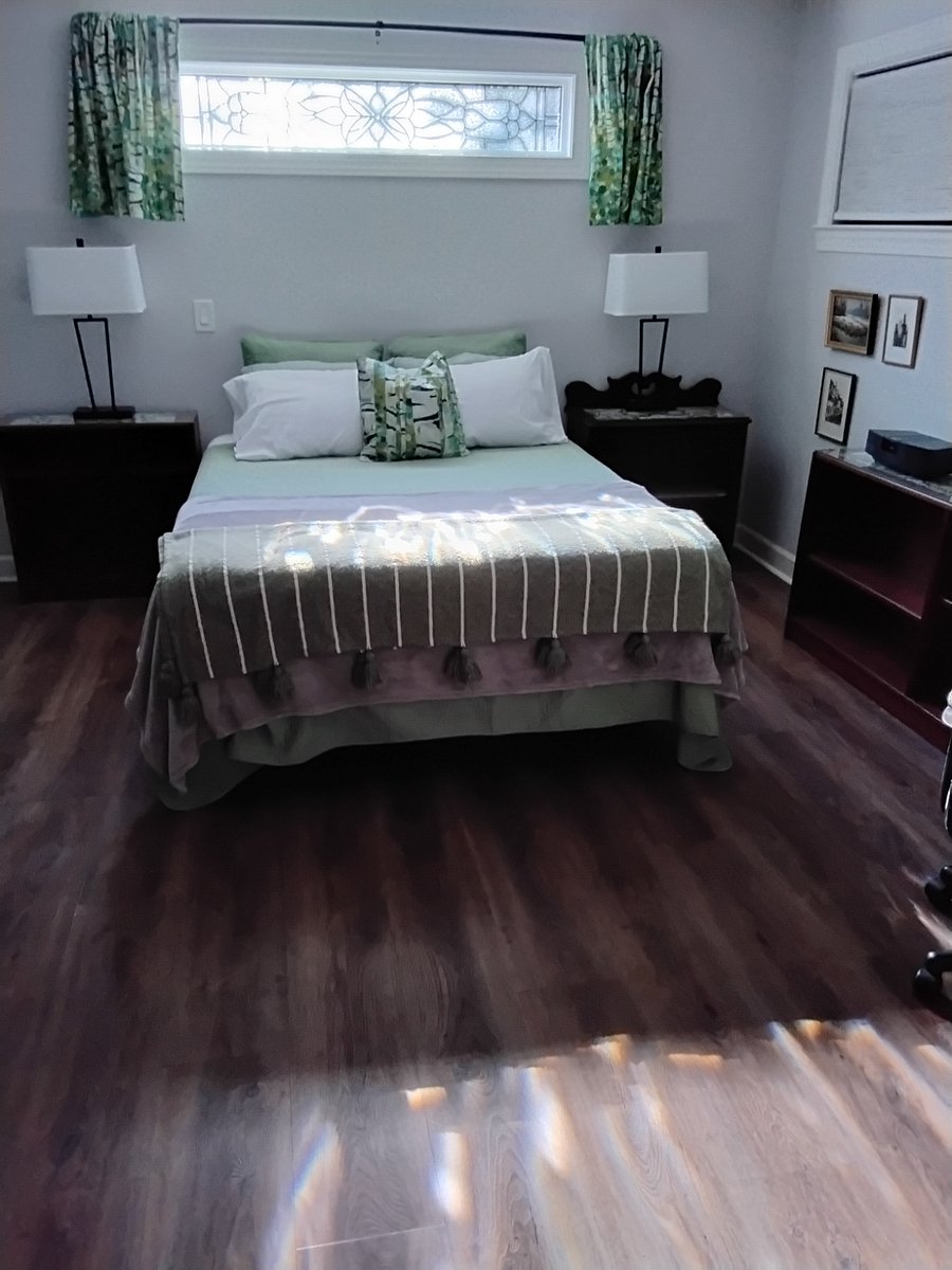 Furnished Finder property 870052_1 photo 35