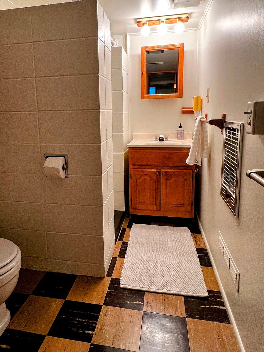 A second bathroom is in the basement.