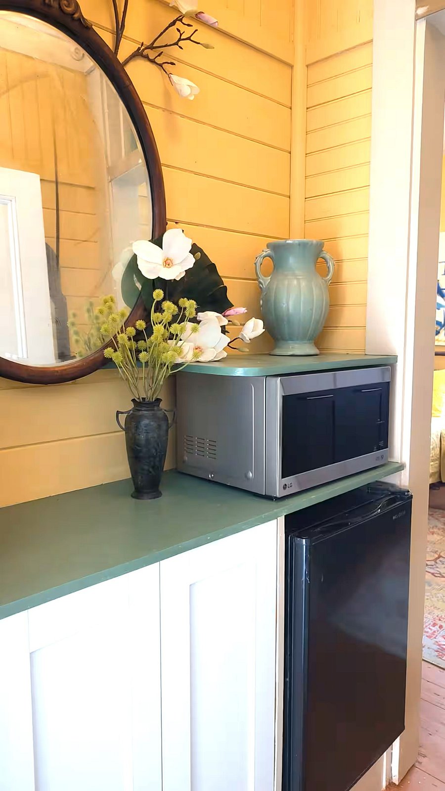 Microwave and Keurig for your use