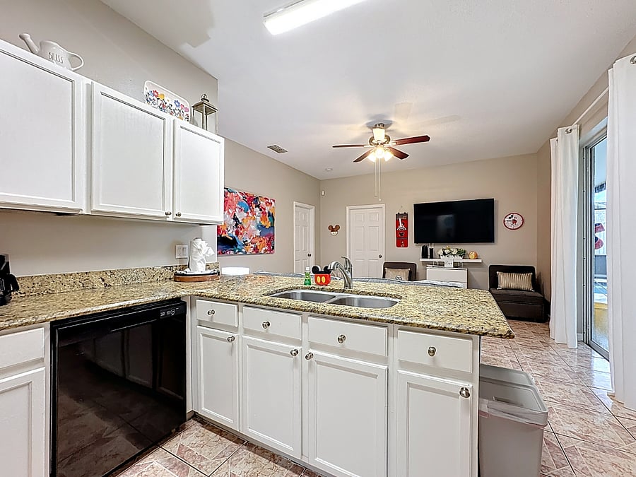 Furnished Finder property 870074_1 photo 3