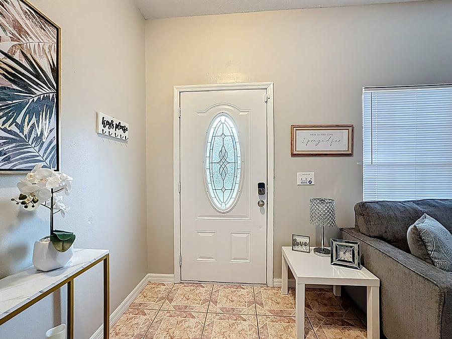 Furnished Finder property 870074_1 photo 4