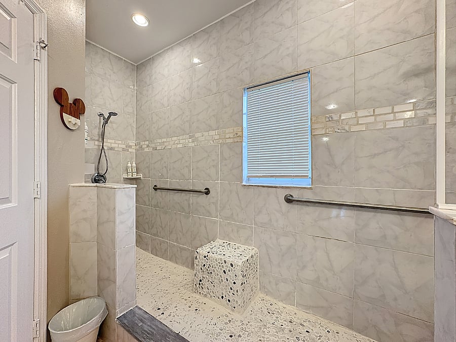 Furnished Finder property 870074_1 photo 20
