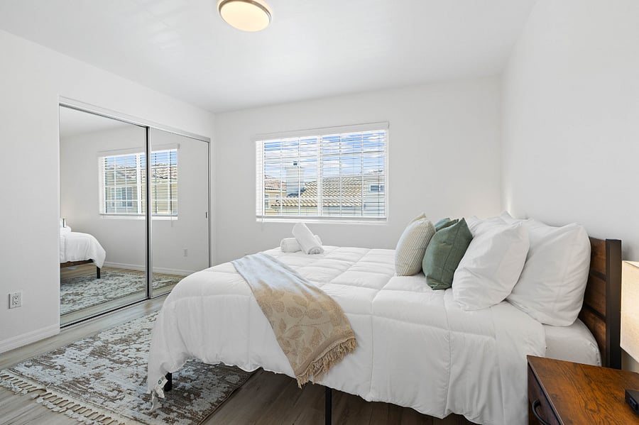 Furnished Finder property 870081_1 photo 25