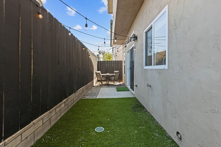 Furnished Finder property 870081_1 photo 34