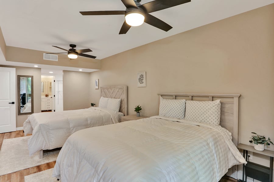 Furnished Finder property 870085_1 photo 18