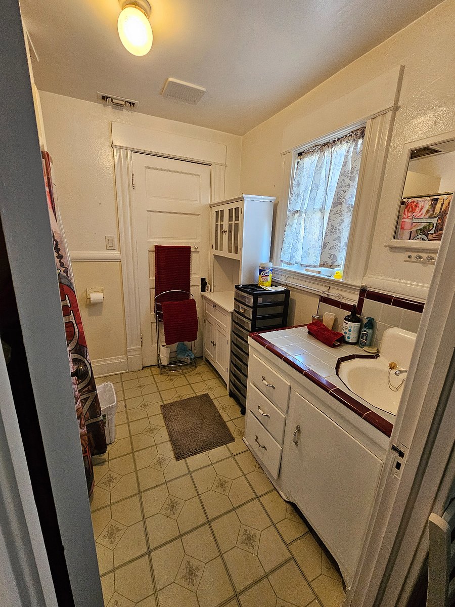 Furnished Finder property 870102_1 photo 26
