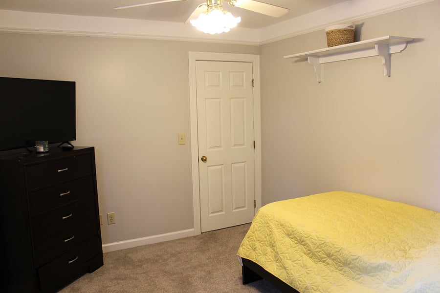 Decor is minimal, but I am happy to add more per requests!