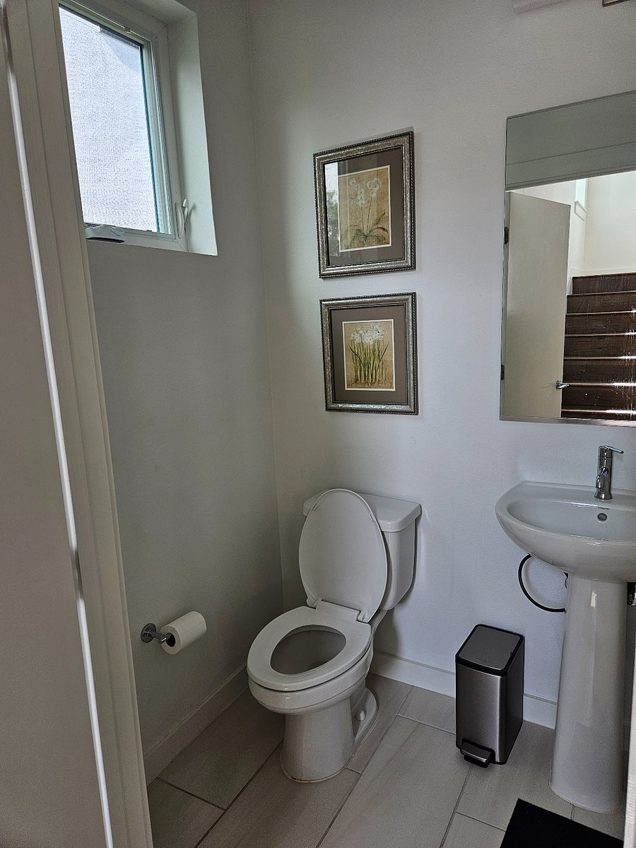 2nd floor half bath
