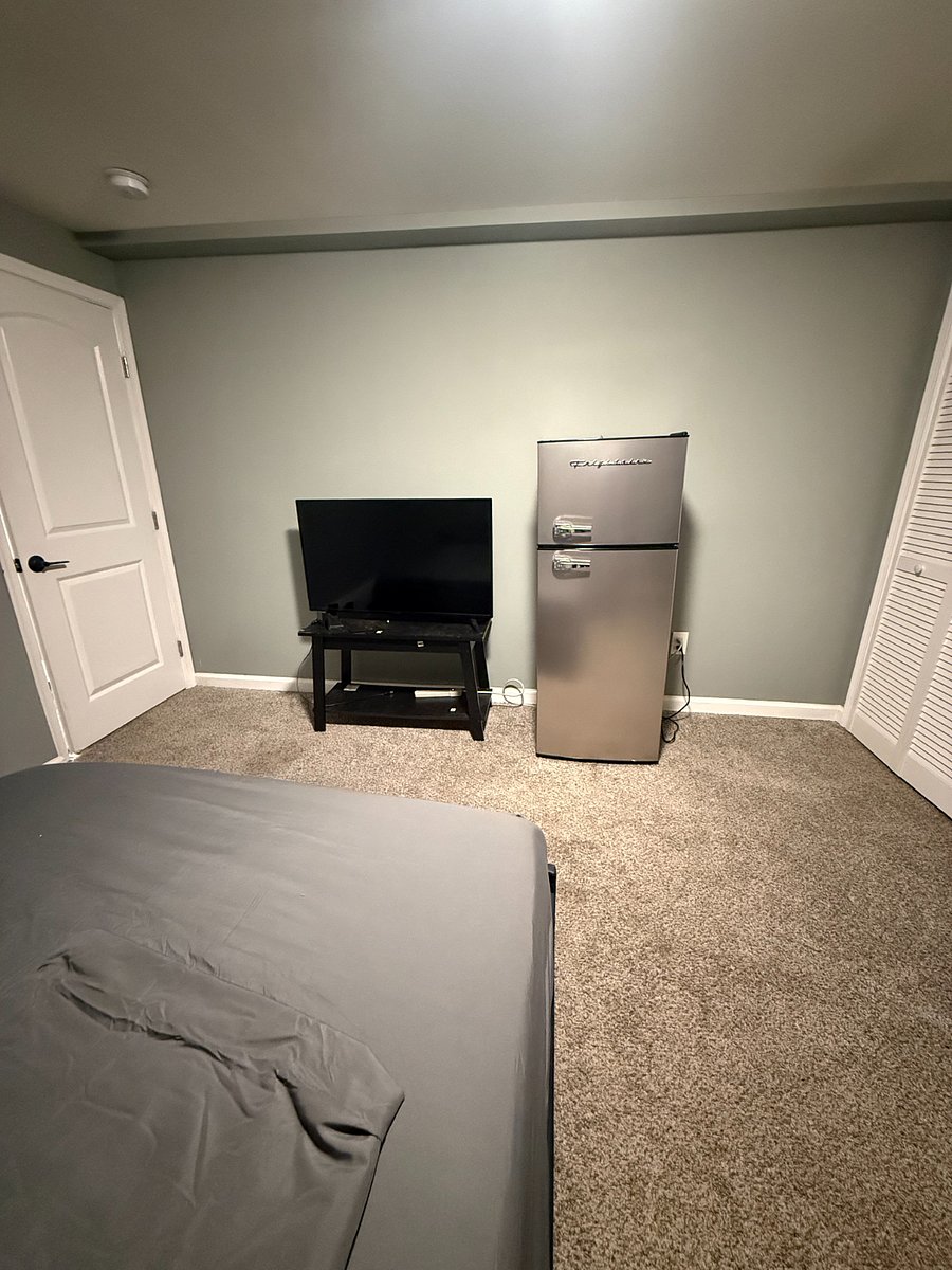 Furnished Finder property 870172_1 photo 3
