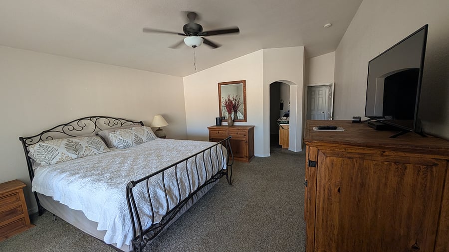 Furnished Finder property 870173_1 photo 7