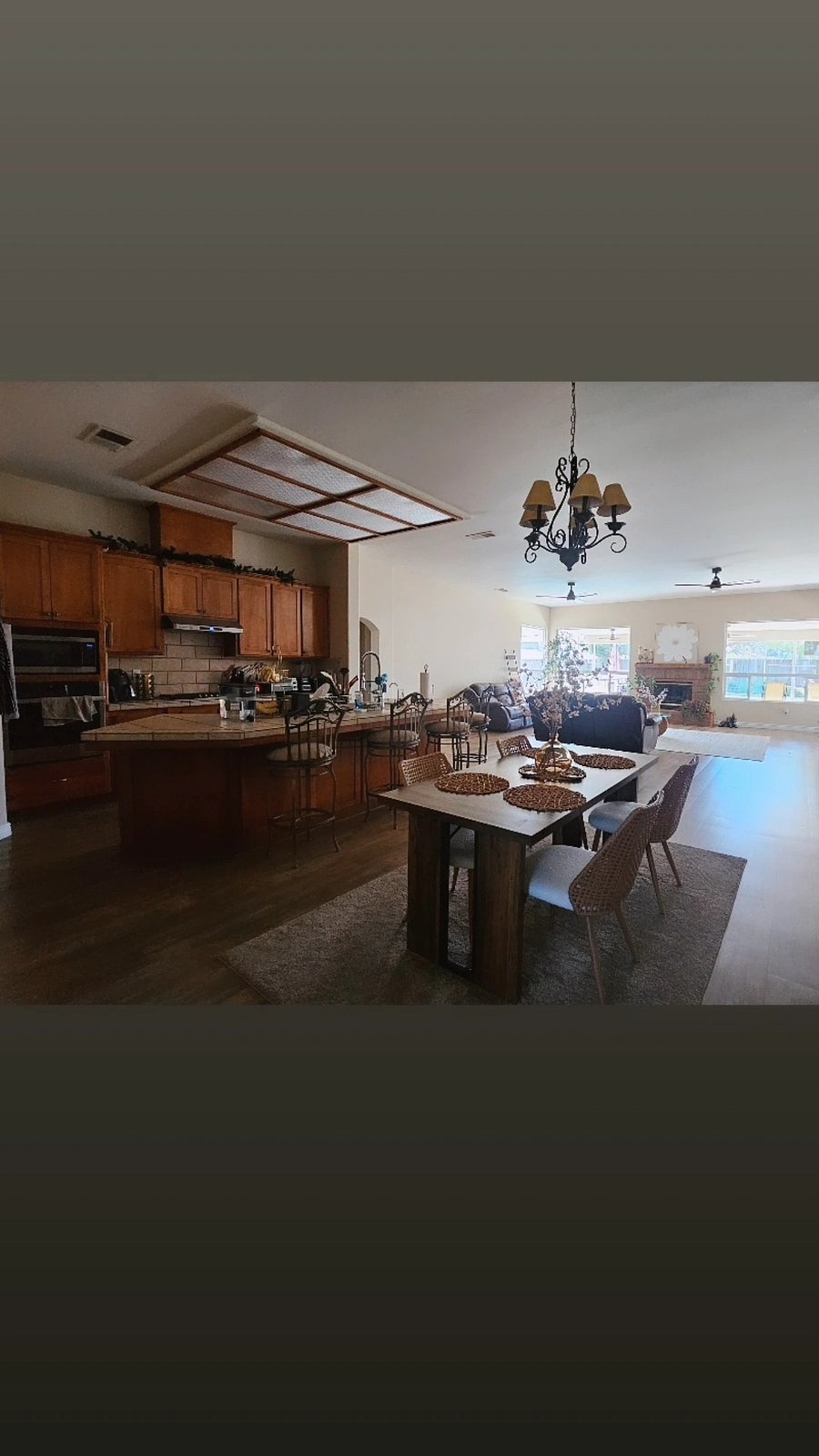 Furnished Finder property 870174_1 photo 1