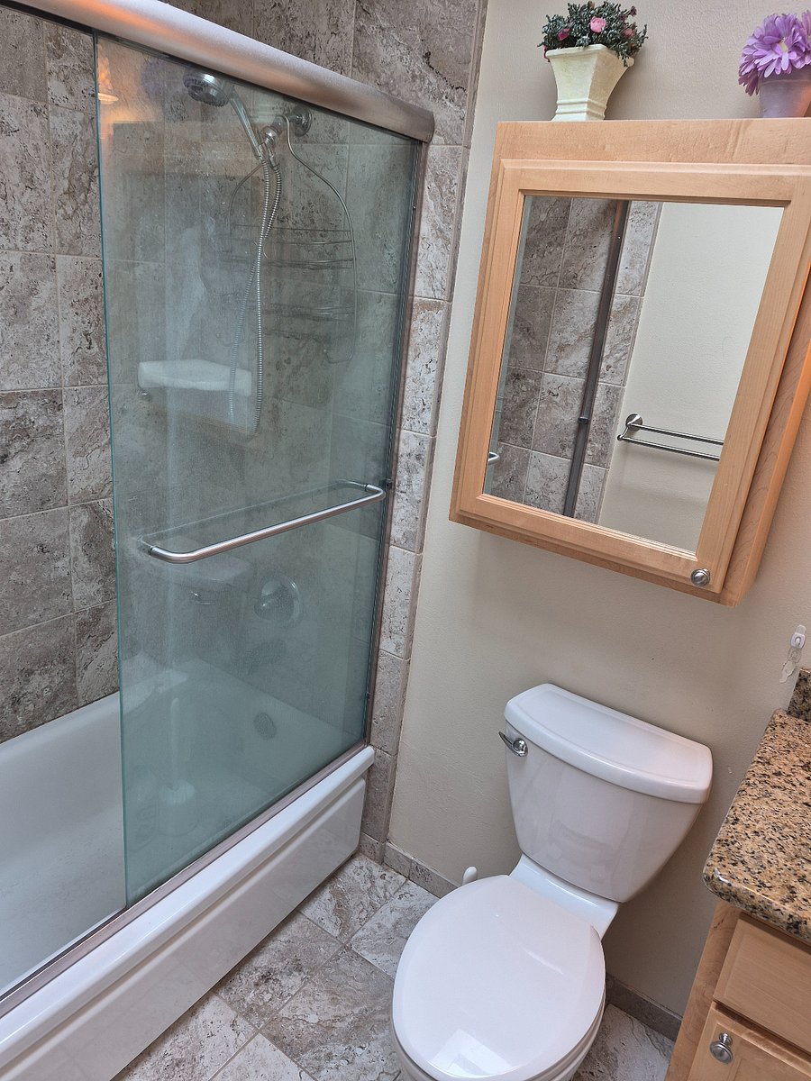 Furnished Finder property 870185_2 photo 8