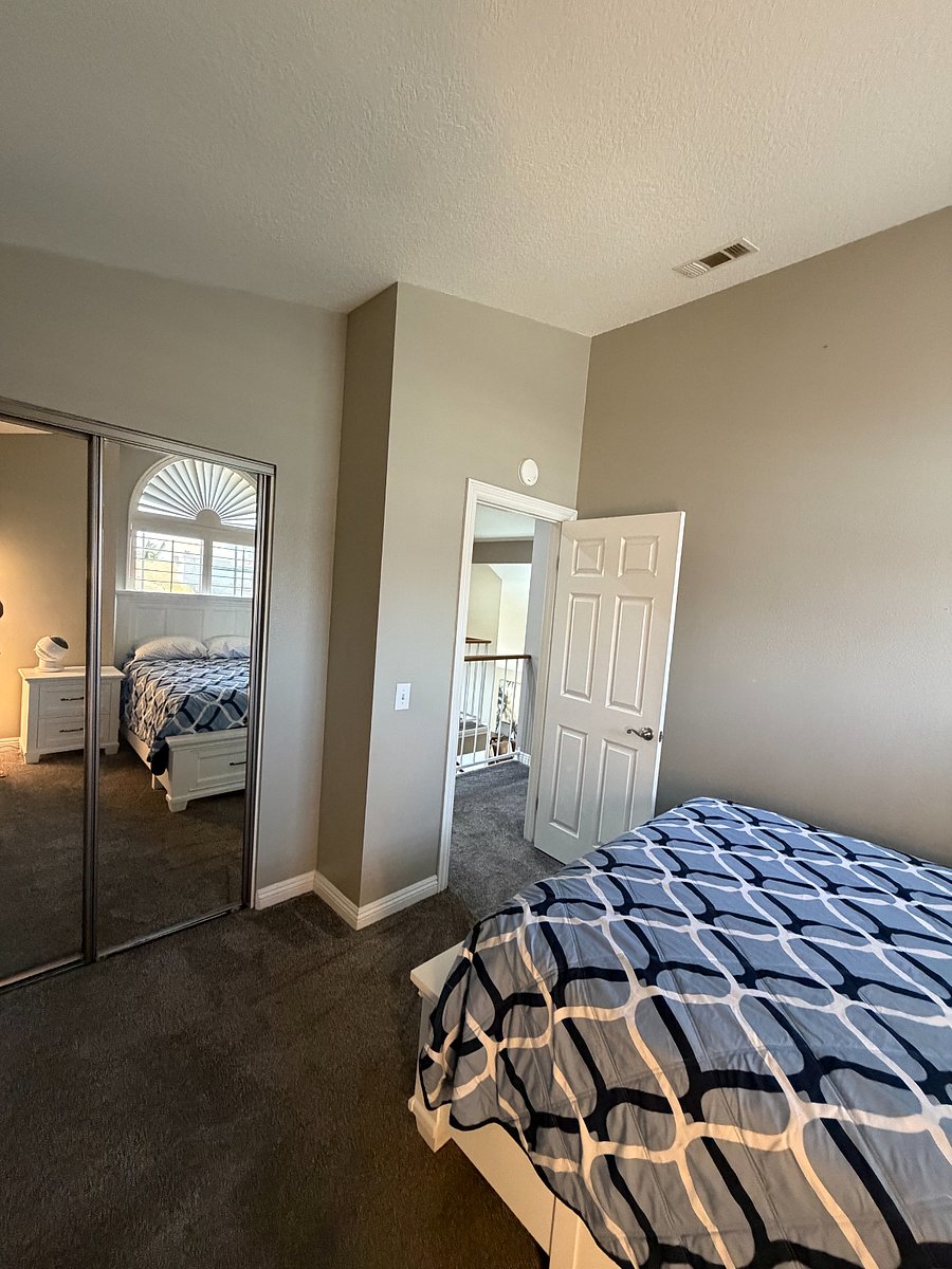 Furnished Finder property 870196_1 photo 30