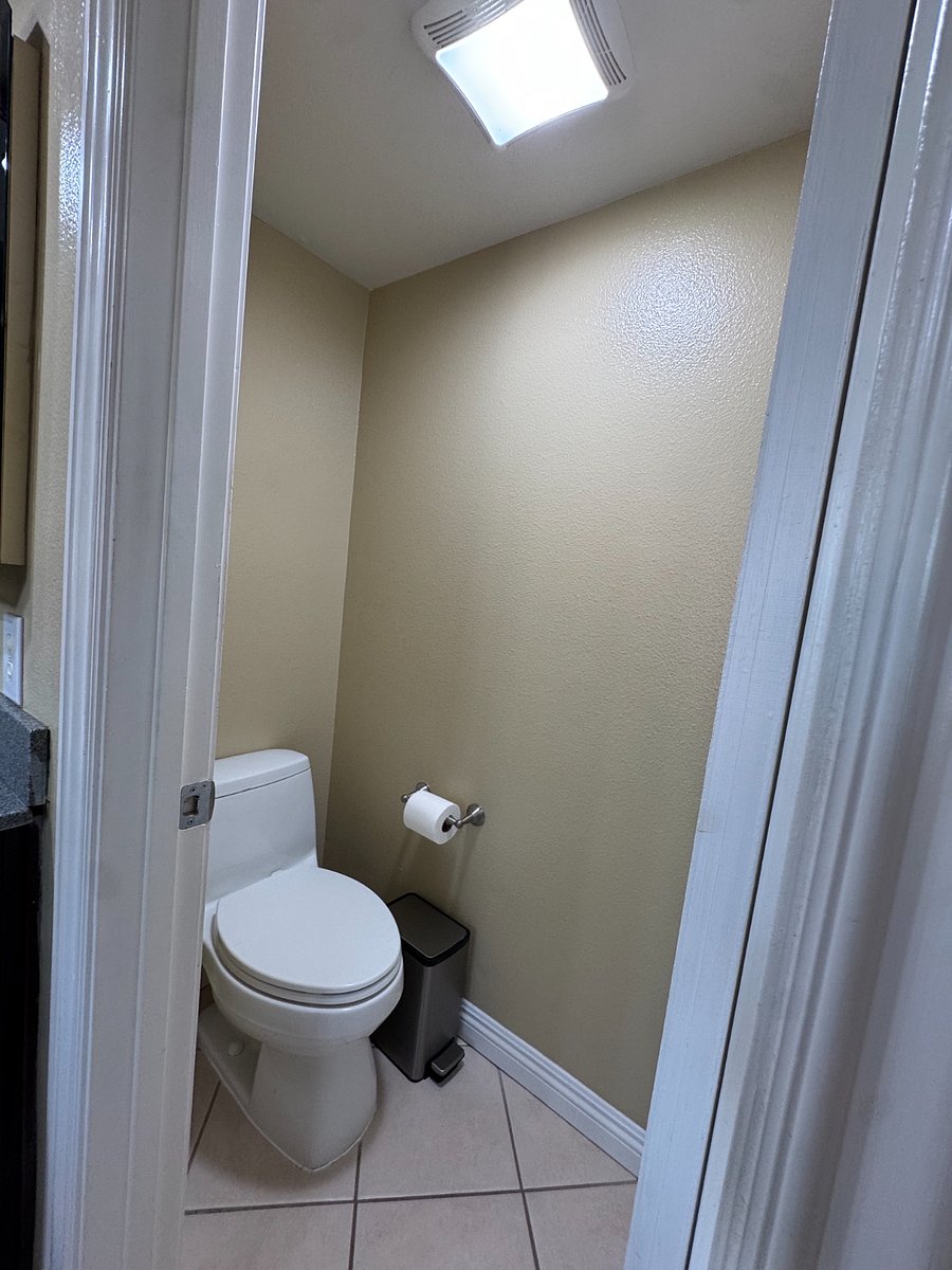 Furnished Finder property 870196_1 photo 36