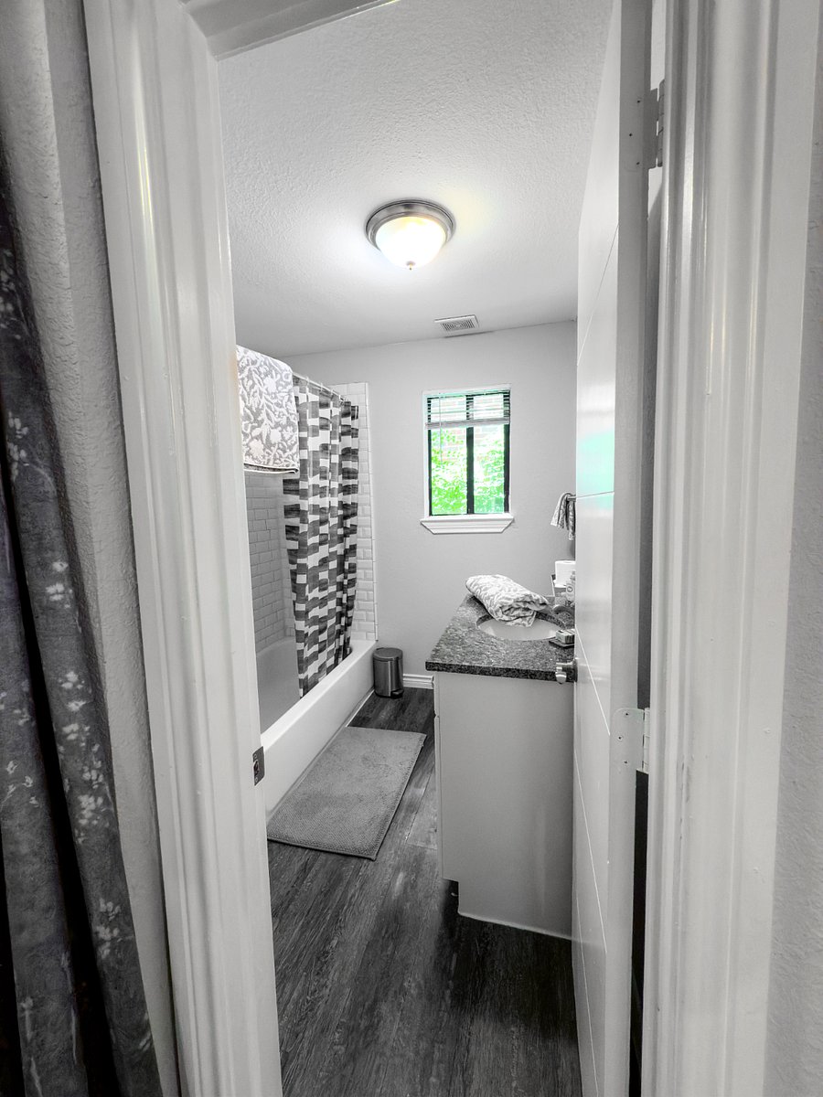 Furnished Finder property 870205_1 photo 10