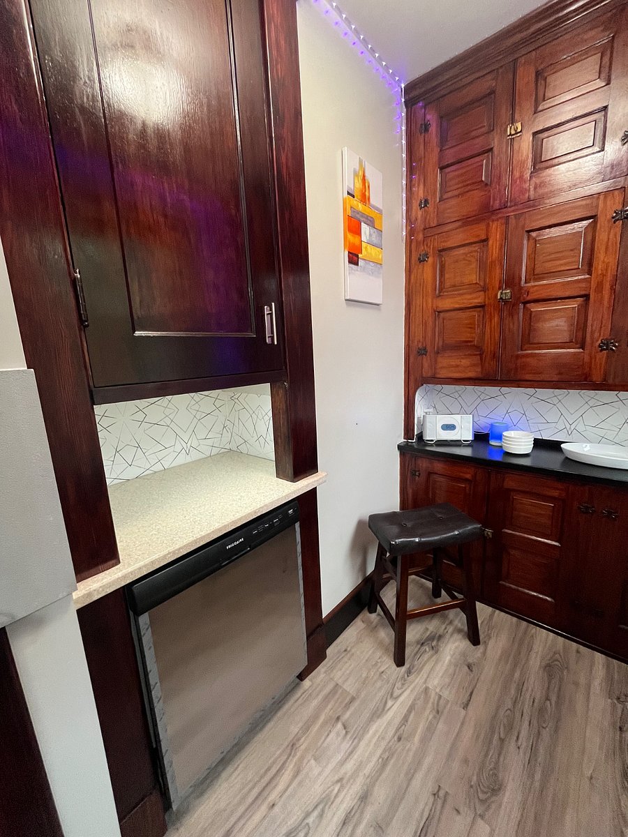 Furnished Finder property 870265_1 photo 14