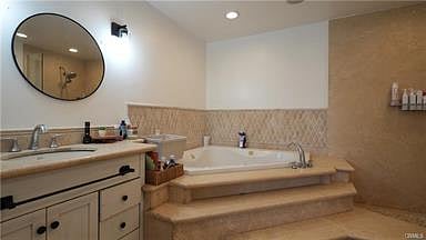 Furnished Finder property 870354_1 photo 13