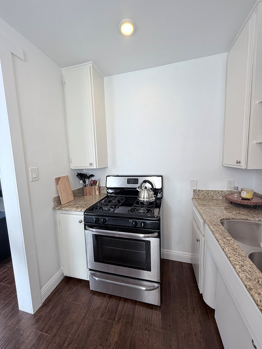 Furnished Finder property 870373_1 photo 9