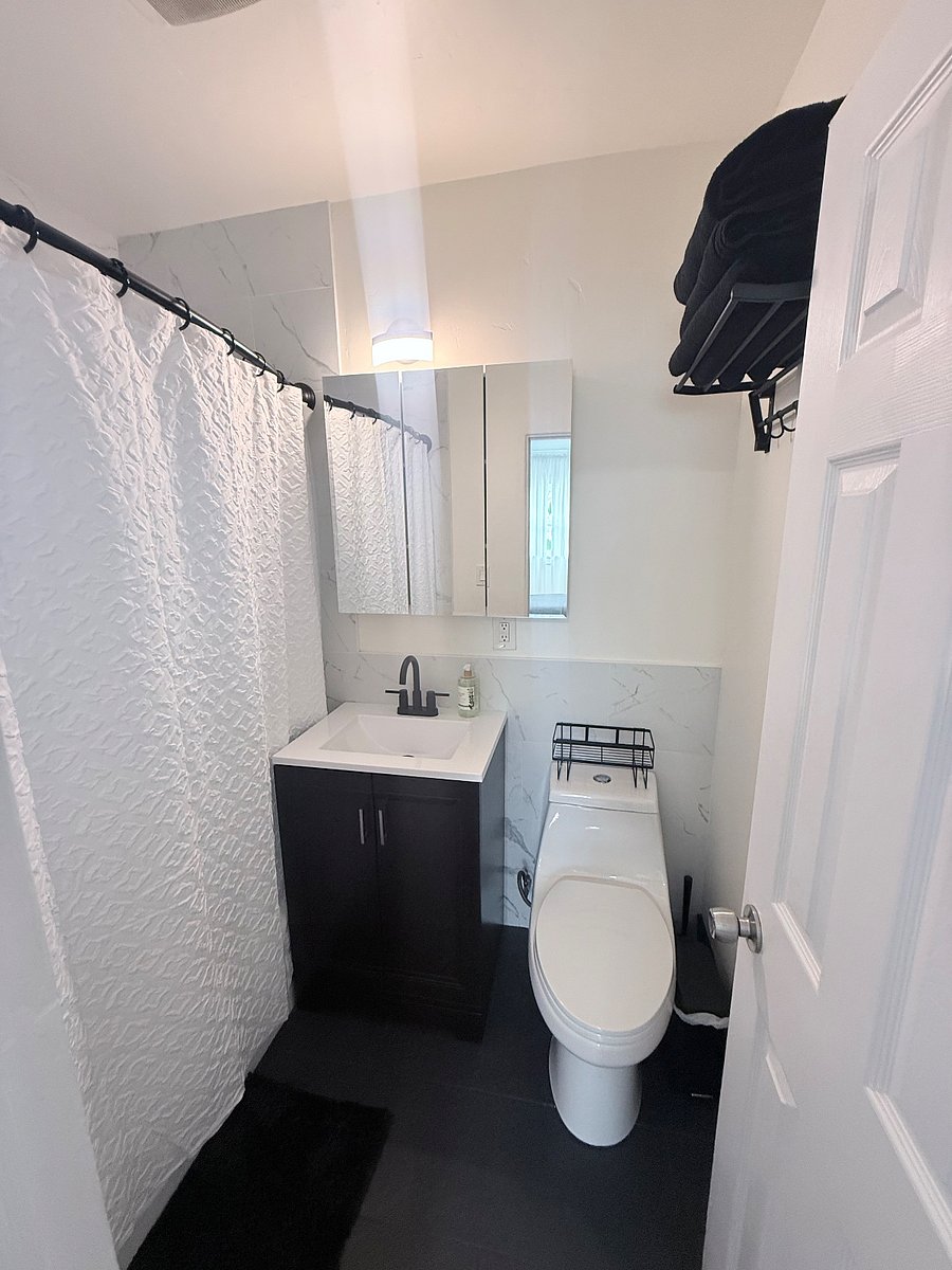 Furnished Finder property 870373_1 photo 18