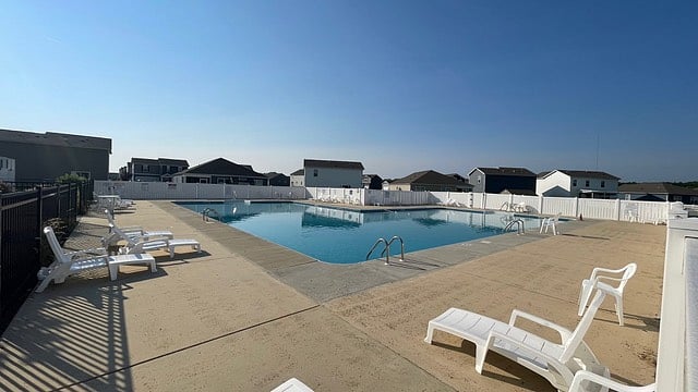 Furnished Finder property 870394_1 photo 9