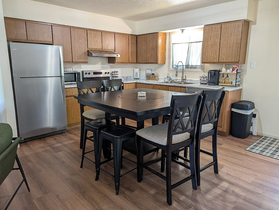Fully stocked kitchen.