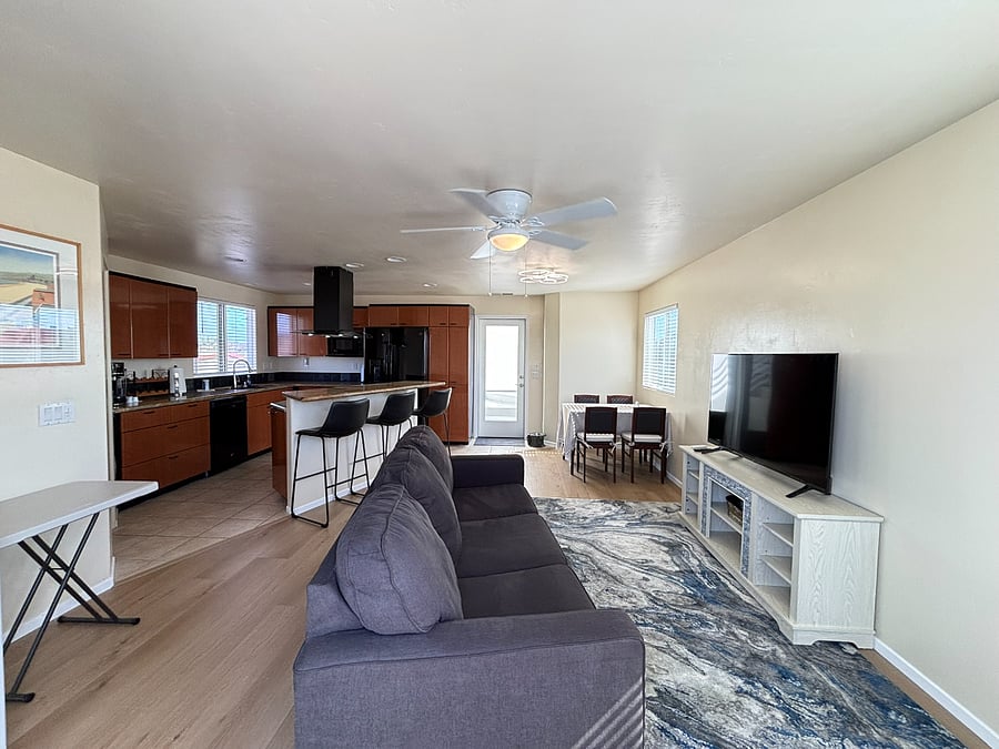 Furnished Finder property 870460_1 photo 9