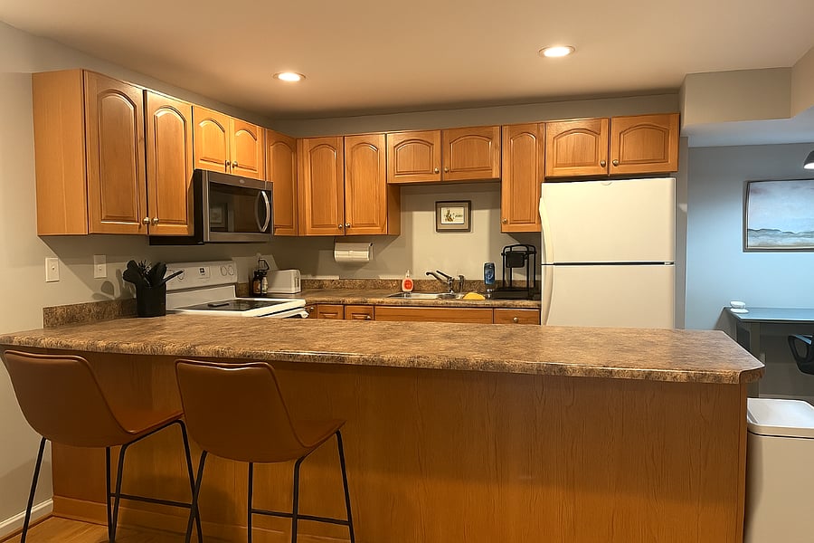 Full Kitchen