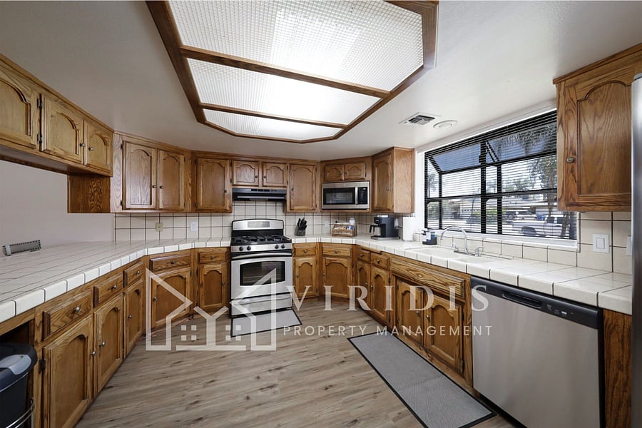 Furnished Finder property 870495_1 photo 6