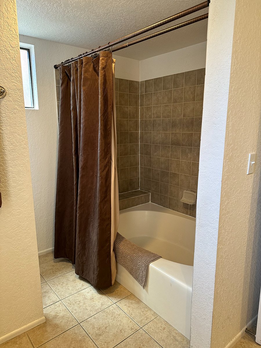 Furnished Finder property 870549_1 photo 12