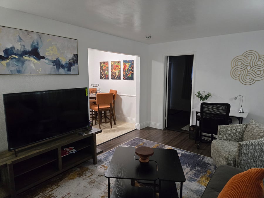 Furnished Finder property 870559_1 photo 3